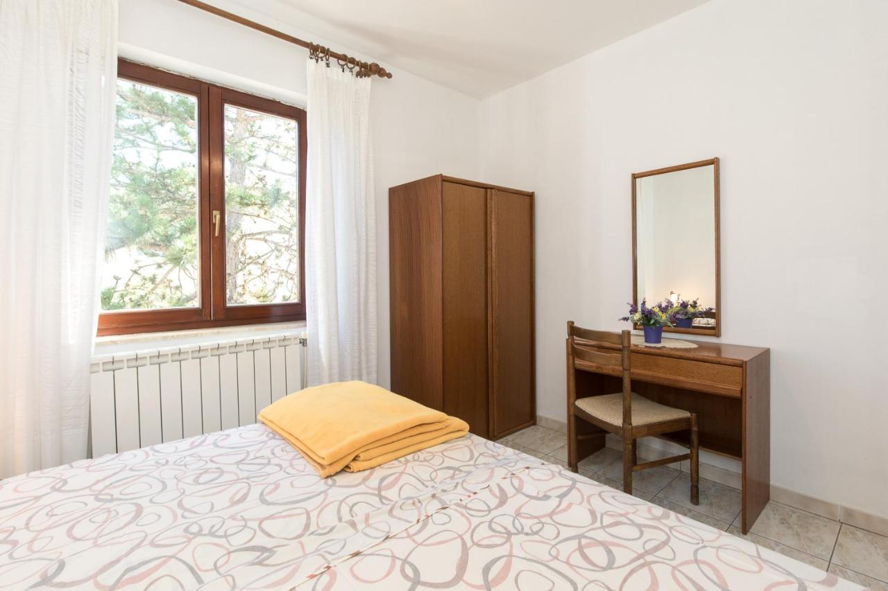 Apartmani Anita Пунат Екстериор снимка