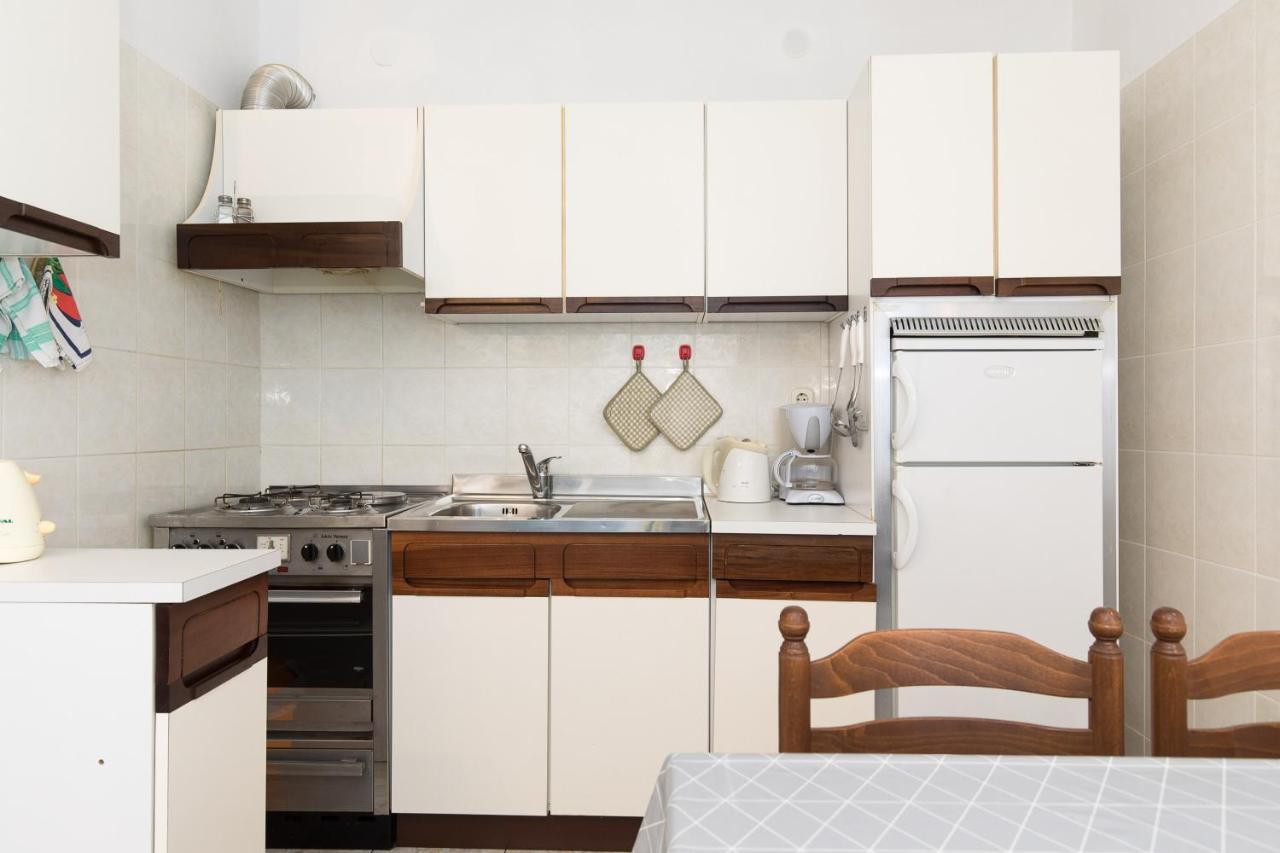 Apartmani Anita Пунат Екстериор снимка