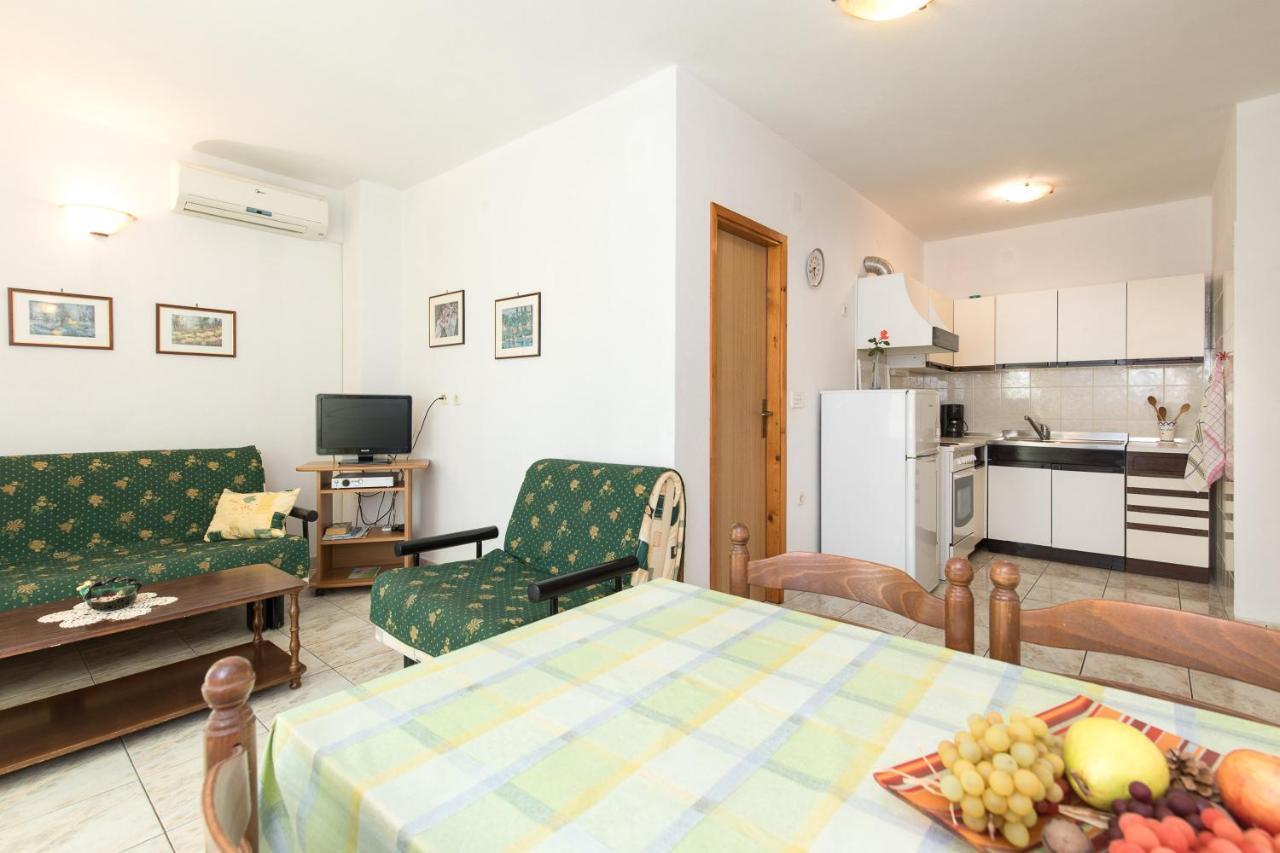 Apartmani Anita Пунат Екстериор снимка